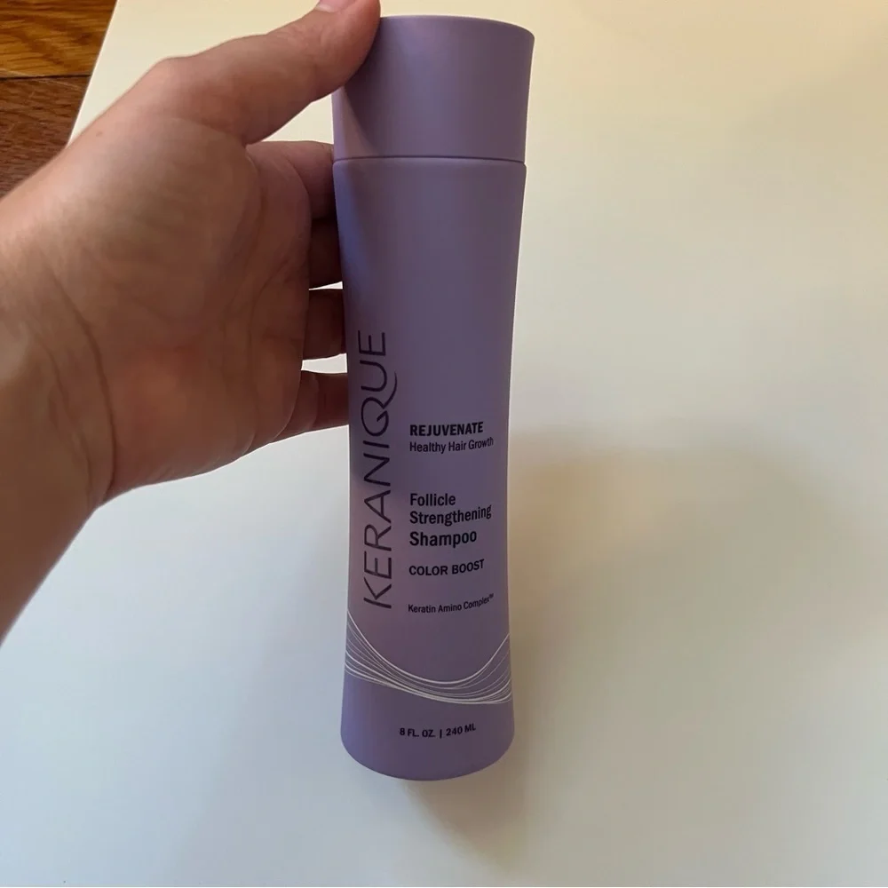 NWT Keranique Color Boost Follicle Strengthening Shampoo- Size 8 fl oz (240 ml)
